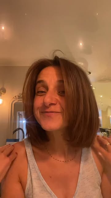Carré cuivré, coupe et brushing
